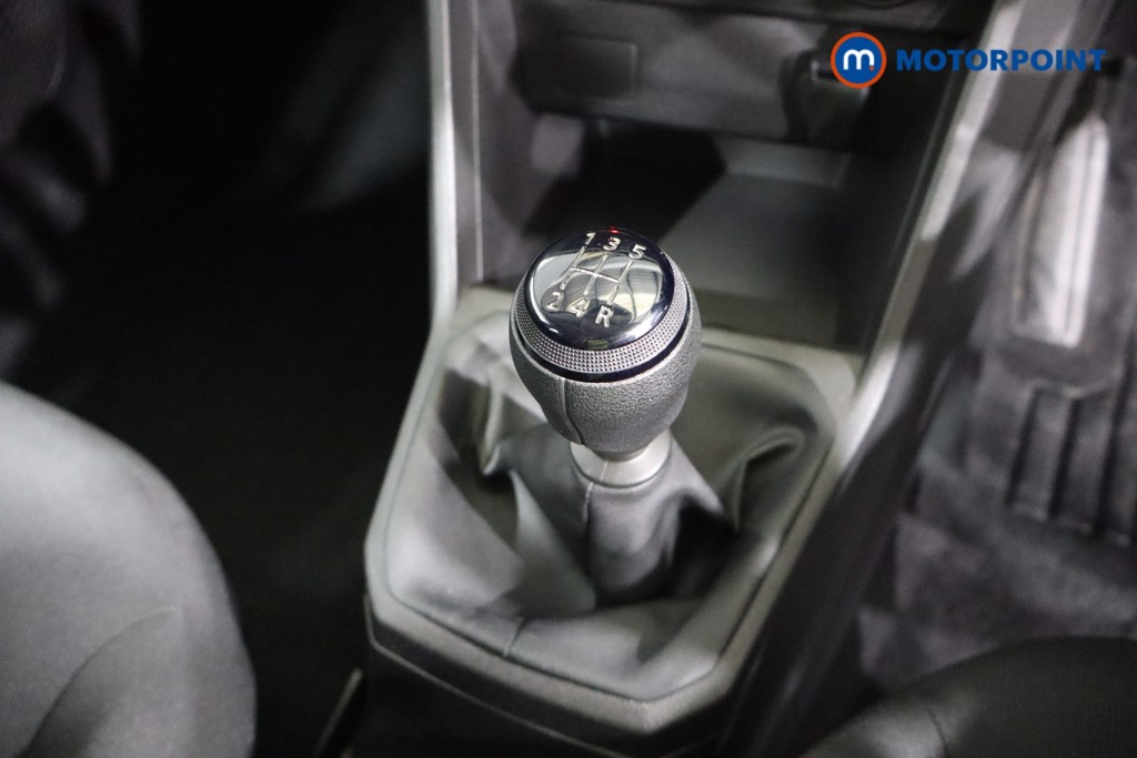 Dacia Sandero Essential Manual Petrol Hatchback - Stock Number (1564195) - 7th supplementary image