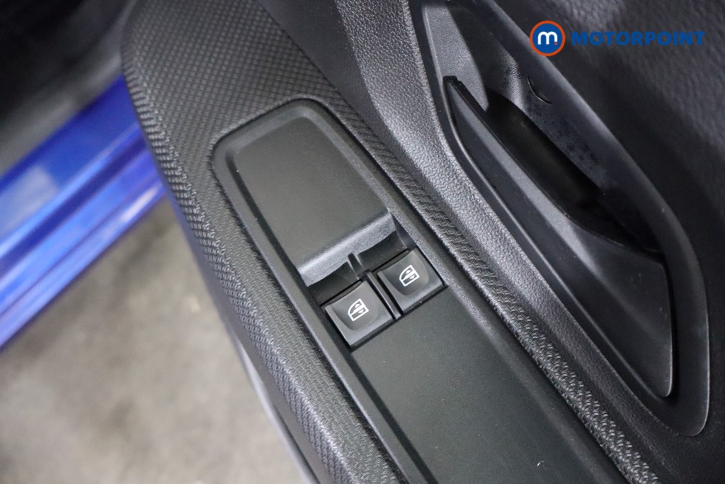 Dacia Sandero Essential Manual Petrol Hatchback - Stock Number (1564195) - 14th supplementary image
