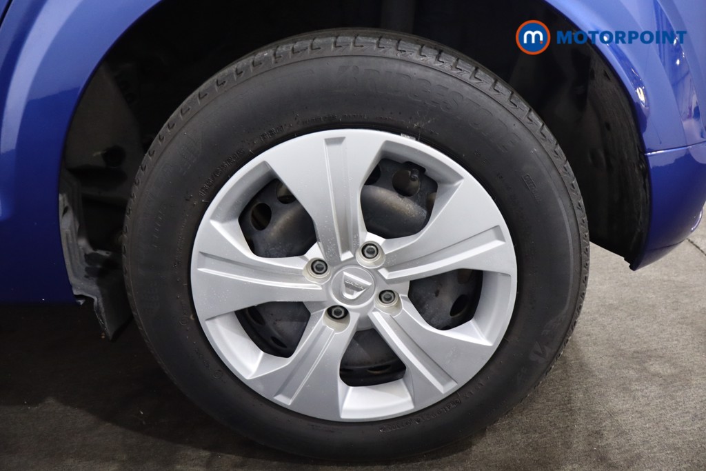 Dacia Sandero Essential Manual Petrol Hatchback - Stock Number (1564195) - 22nd supplementary image