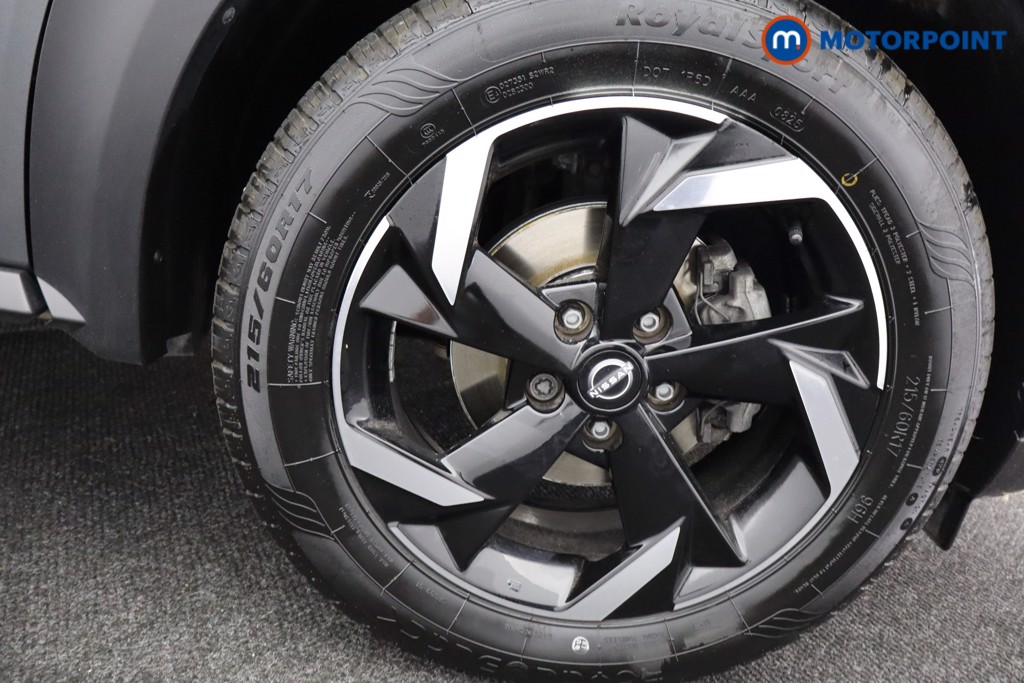 Nissan Juke N-Connecta Automatic Petrol SUV - Stock Number (1566897) - 31st supplementary image