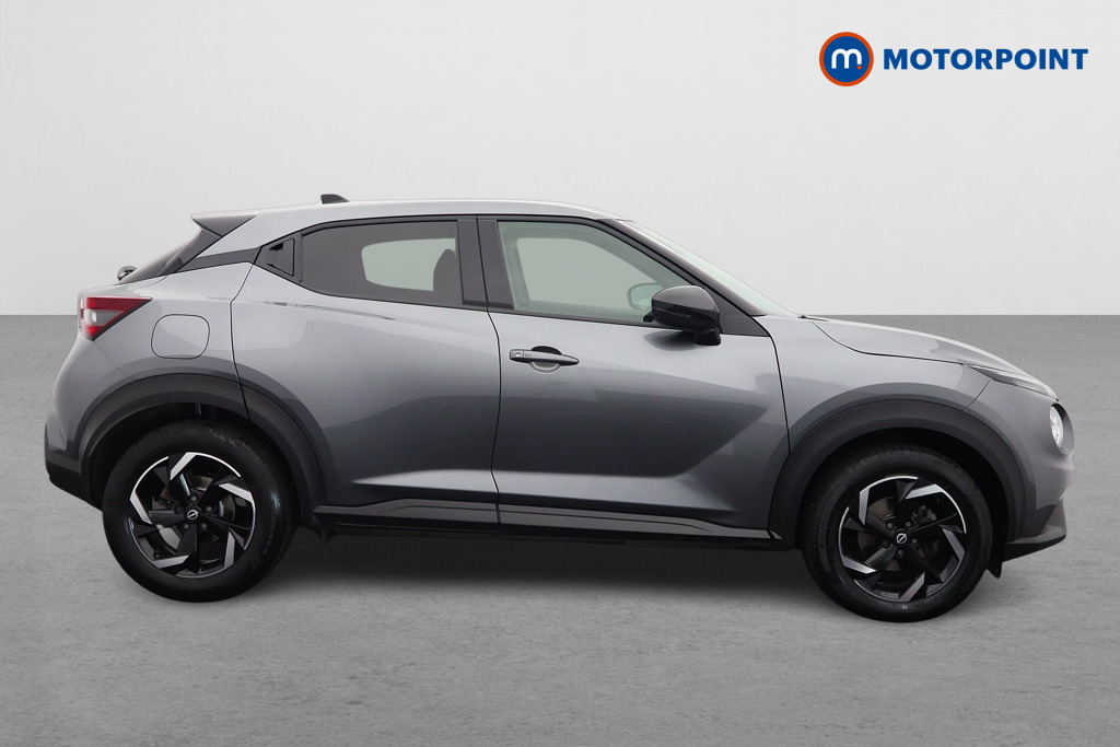 Nissan Juke N-Connecta Automatic Petrol SUV - Stock Number (1566897) - Drivers side