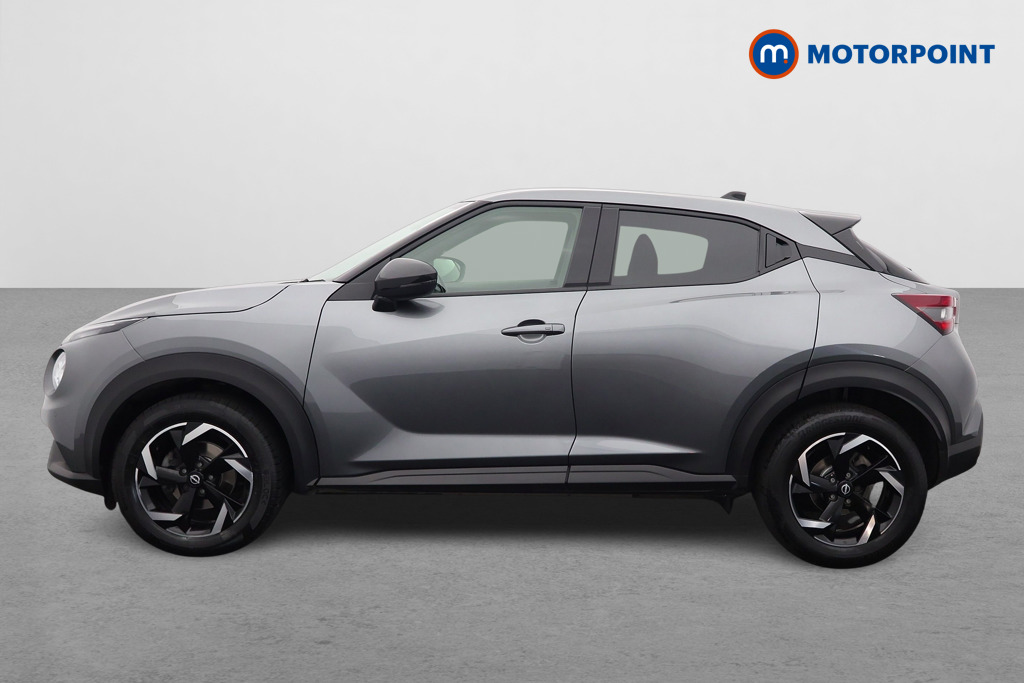 Nissan Juke N-Connecta Automatic Petrol SUV - Stock Number (1566897) - Passenger side