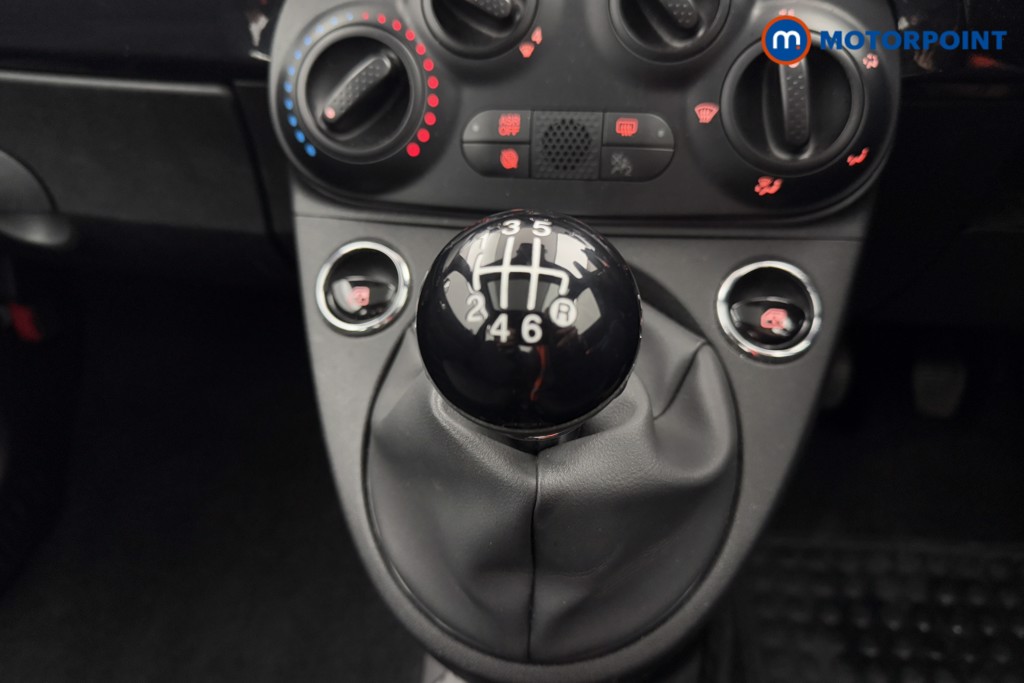 Fiat 500 1.0 Mild Hybrid 3Dr Manual Petrol-Electric Hybrid Hatchback - Stock Number (1567531) - 10th supplementary image