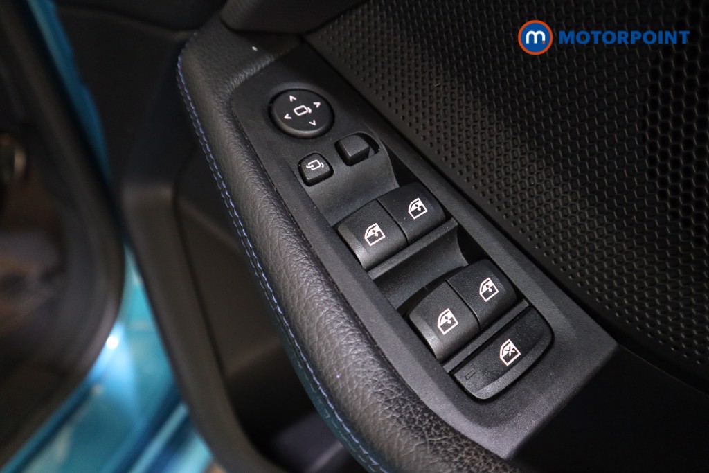 BMW 2 Series M Sport Manual Petrol Saloon - Stock Number (1568056) - 12th supplementary image