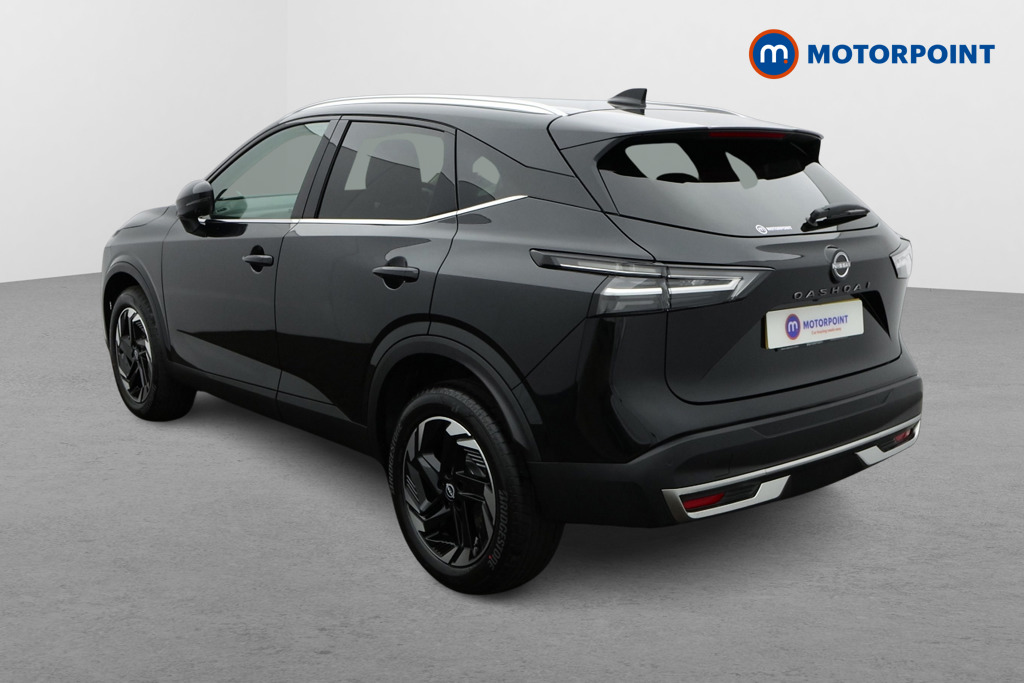 Nissan Qashqai N-Connecta Automatic Petrol SUV - Stock Number (1569275) - Passenger side rear corner