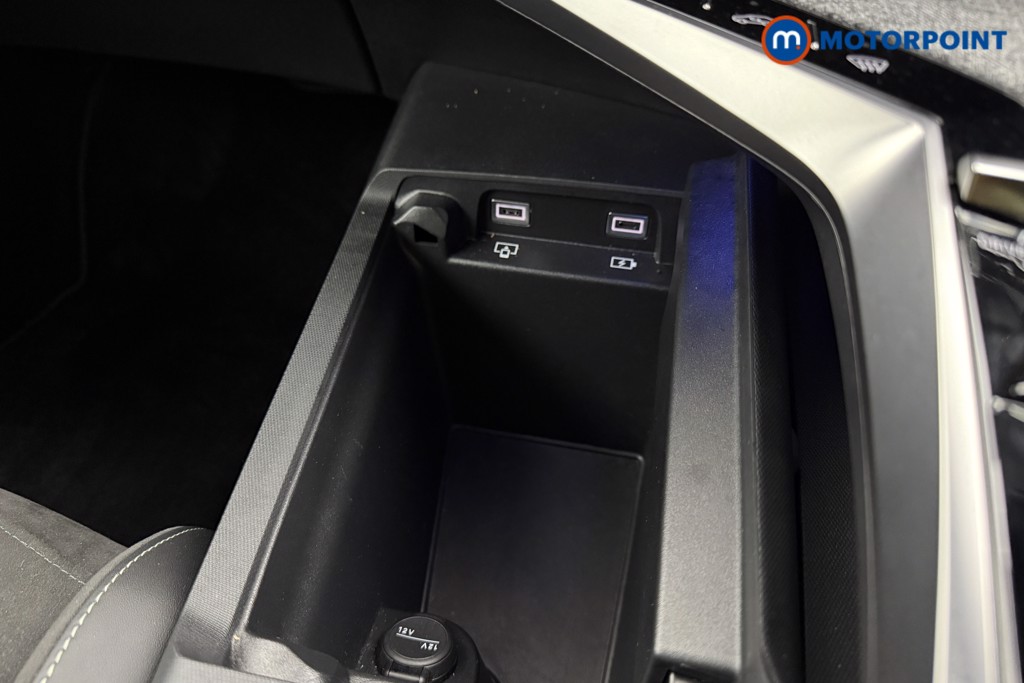 Peugeot 3008 GT Automatic Petrol SUV - Stock Number (1569483) - 15th supplementary image
