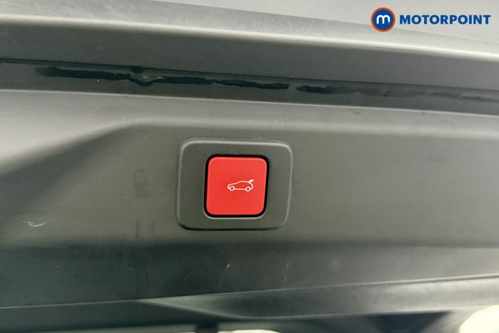 Peugeot 3008 GT Automatic Petrol SUV - Stock Number (1569483) - 31st supplementary image