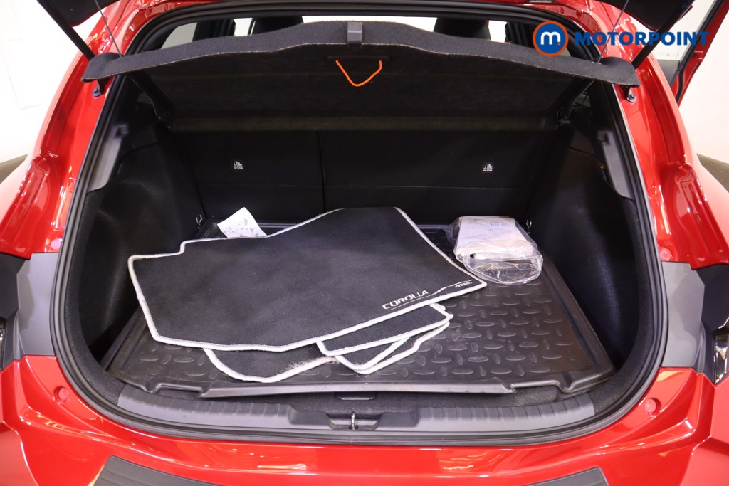 Toyota Corolla Design Automatic Petrol-Electric Hybrid Hatchback - Stock Number (1569550) - 8th supplementary image
