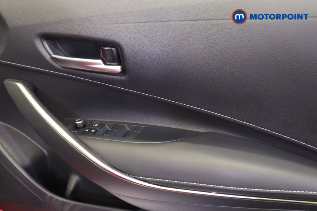 Toyota Corolla Design Automatic Petrol-Electric Hybrid Hatchback - Stock Number (1569550) - 13th supplementary image