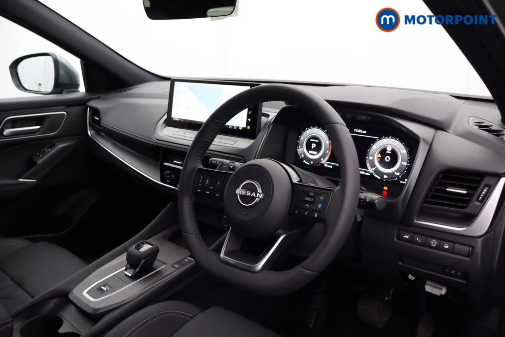 Nissan Qashqai Tekna Automatic Petrol SUV - Stock Number (1569880) - 4th supplementary image