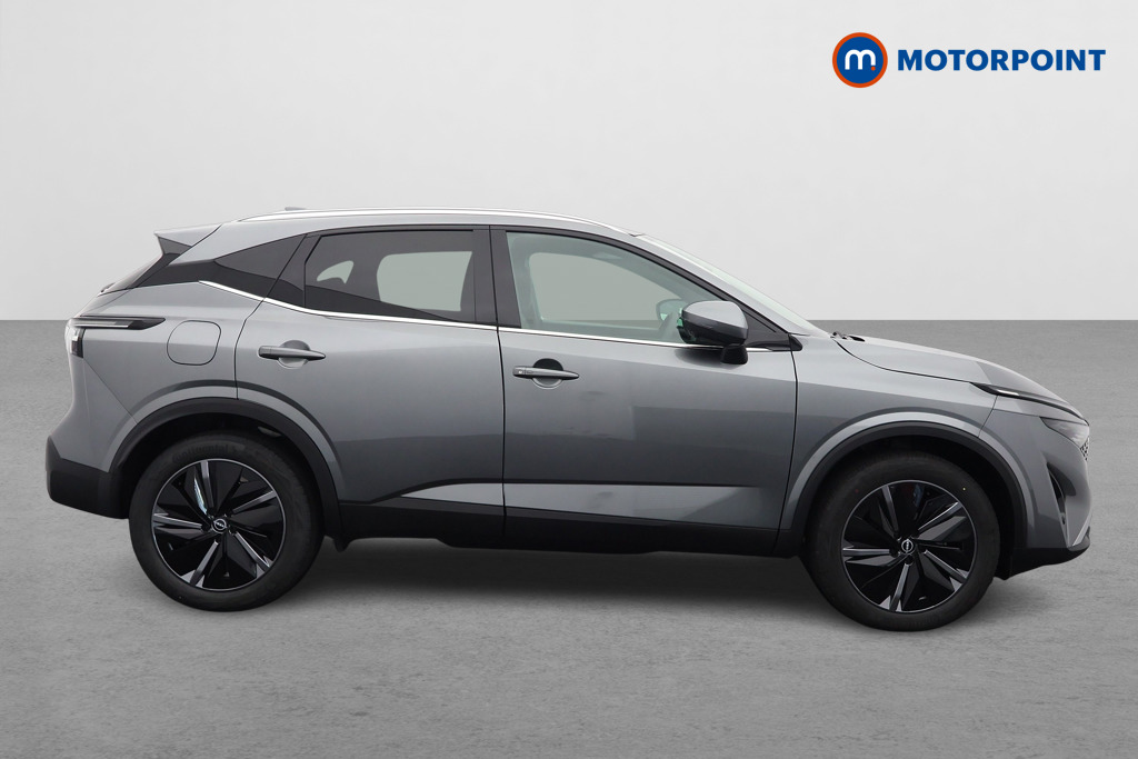 Nissan Qashqai Tekna Automatic Petrol SUV - Stock Number (1569880) - Drivers side