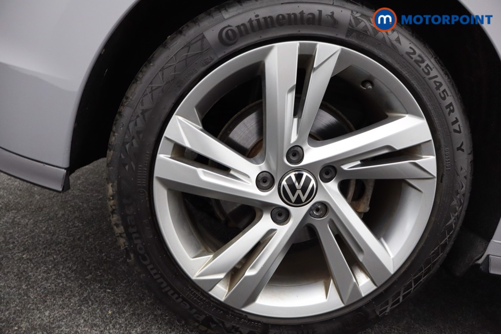 Volkswagen Golf R-Line Automatic Petrol Hatchback - Stock Number (1570234) - 30th supplementary image