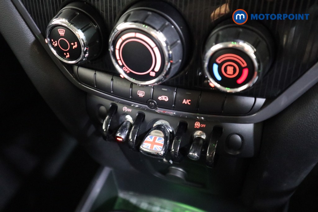 Mini Countryman Cooper Exclusive Manual Petrol SUV - Stock Number (1570260) - 7th supplementary image