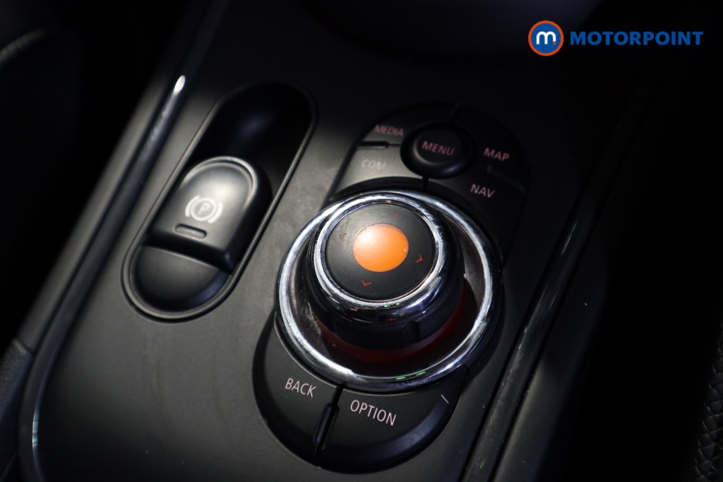 Mini Countryman Cooper Exclusive Manual Petrol SUV - Stock Number (1570260) - 8th supplementary image