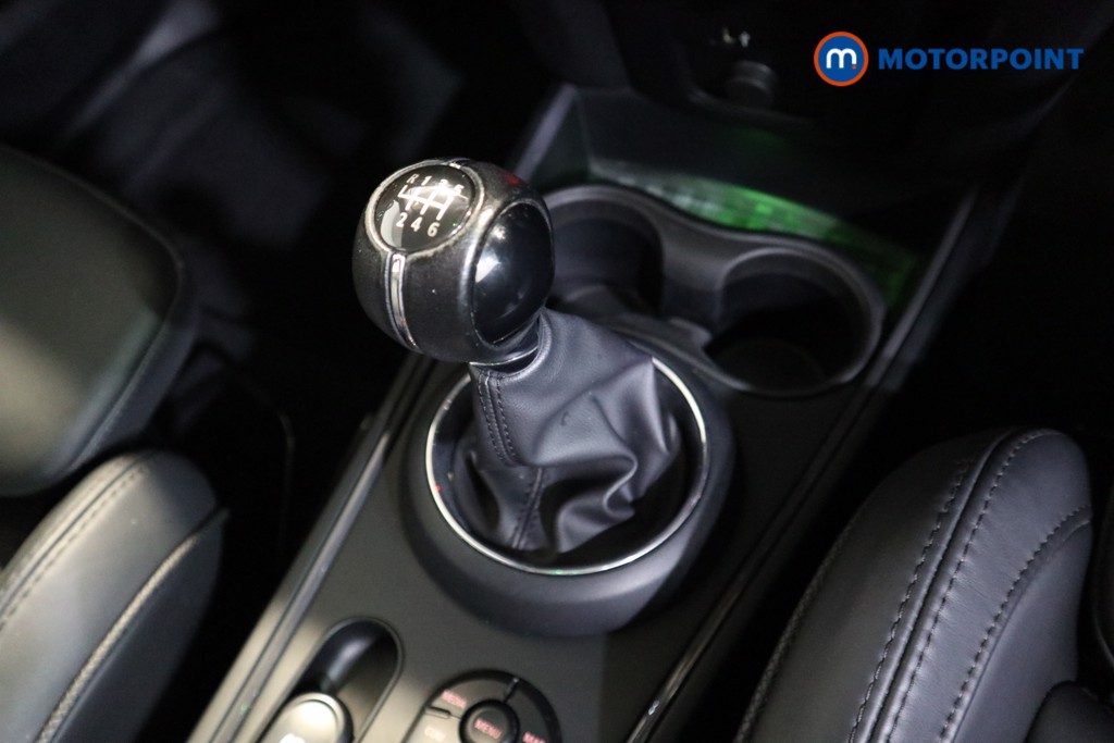 Mini Countryman Cooper Exclusive Manual Petrol SUV - Stock Number (1570260) - 9th supplementary image