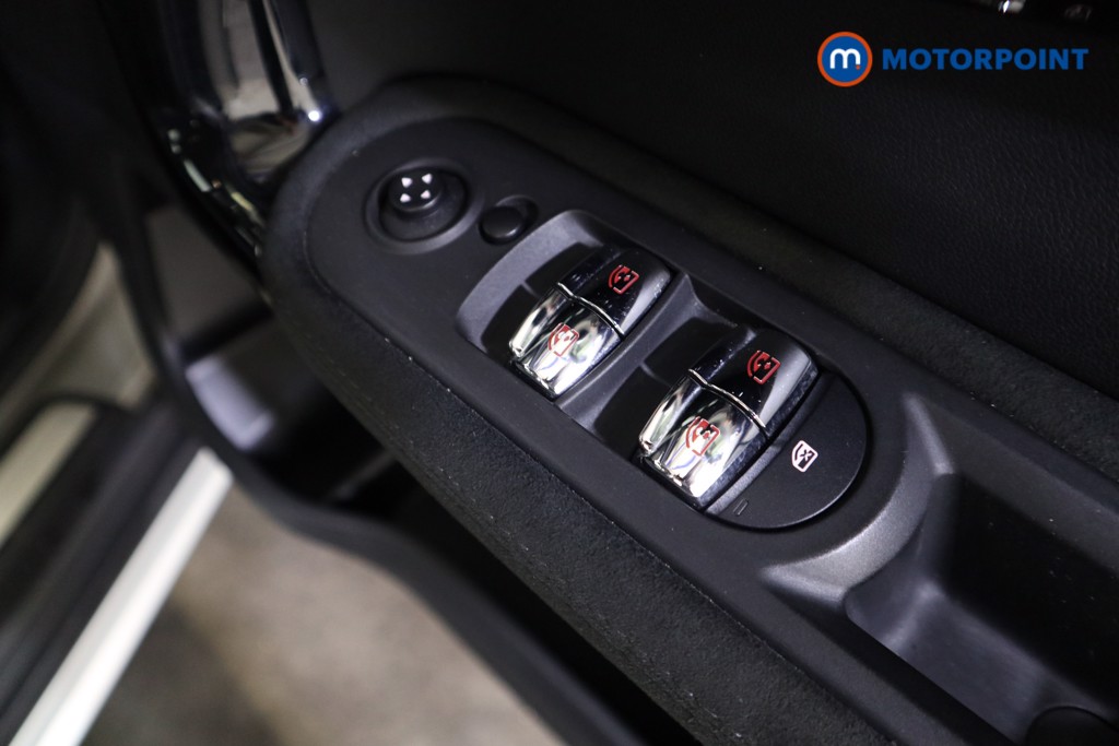 Mini Countryman Cooper Exclusive Manual Petrol SUV - Stock Number (1570260) - 11th supplementary image