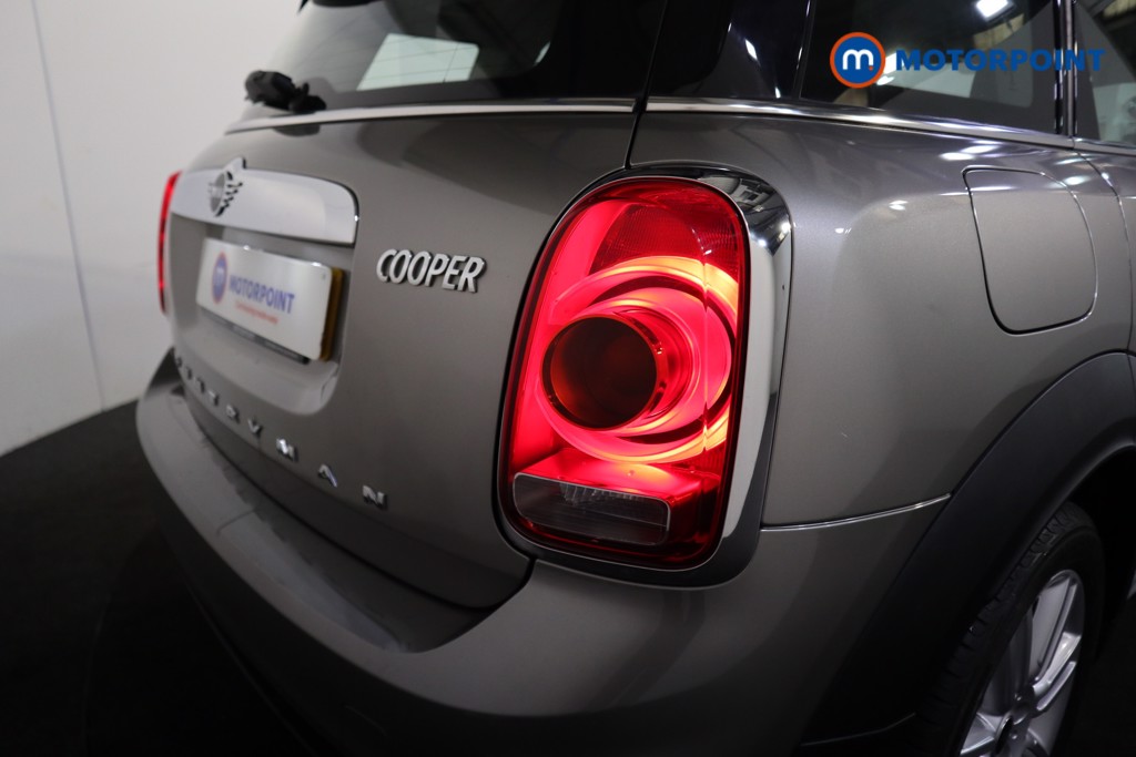 Mini Countryman Cooper Exclusive Manual Petrol SUV - Stock Number (1570260) - 22nd supplementary image