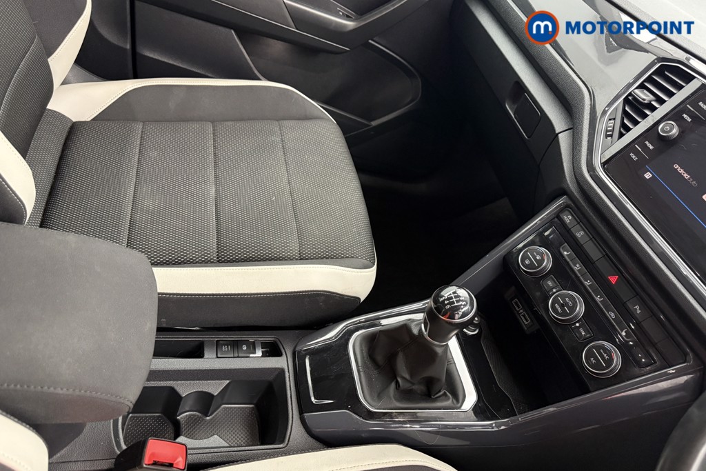 Volkswagen T-Roc SEL Manual Diesel SUV - Stock Number (1570617) - 14th supplementary image