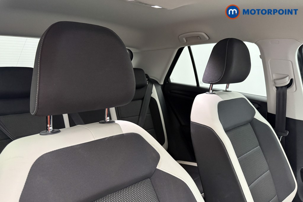 Volkswagen T-Roc SEL Manual Diesel SUV - Stock Number (1570617) - 19th supplementary image