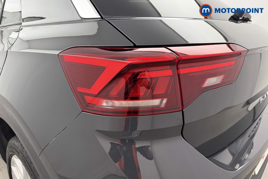 Volkswagen T-Roc SEL Manual Diesel SUV - Stock Number (1570617) - 25th supplementary image