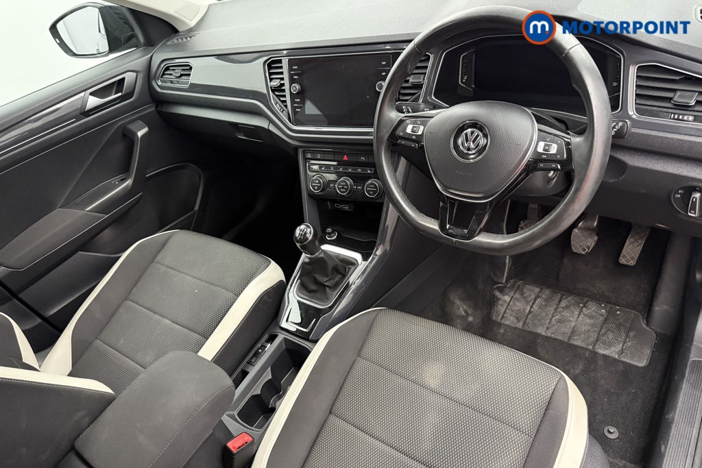 Volkswagen T-Roc SEL Manual Diesel SUV - Stock Number (1570617) - 1st supplementary image