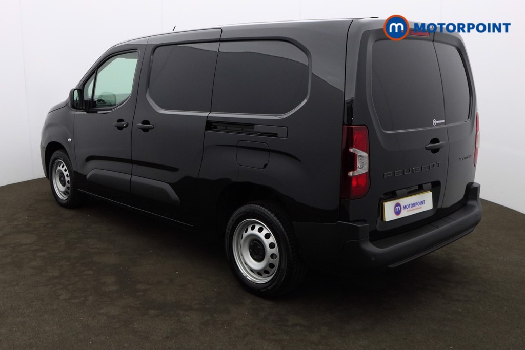 Peugeot Partner Professional Manual Diesel Panel Van - Stock Number (1570786) - Passenger side rear corner