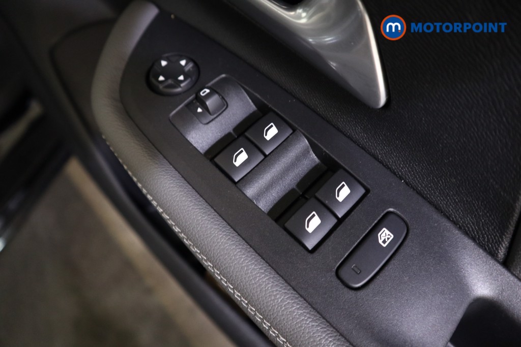 Vauxhall Mokka Elite Edition Manual Petrol SUV - Stock Number (1570875) - 9th supplementary image