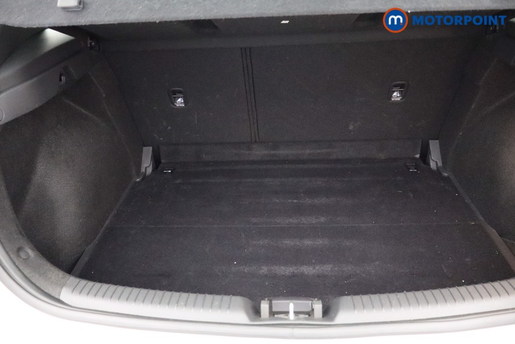 Hyundai I30 Se Connect Manual Petrol Hatchback - Stock Number (1571501) - 17th supplementary image