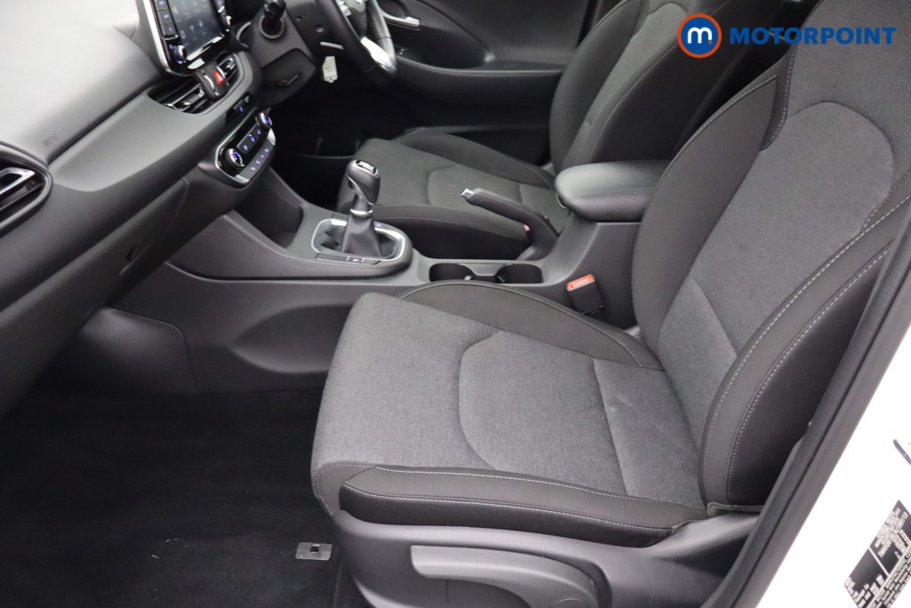 Hyundai I30 Se Connect Manual Petrol Hatchback - Stock Number (1571501) - 18th supplementary image