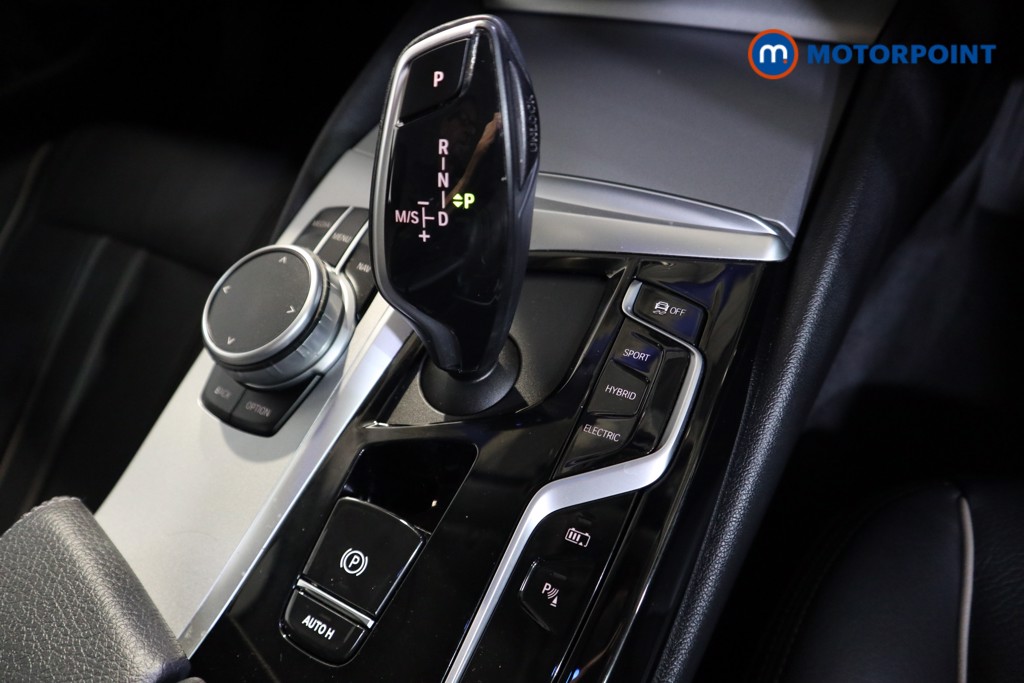 BMW 5 Series SE Automatic Petrol Plug-In Hybrid Saloon - Stock Number (1571504) - 9th supplementary image