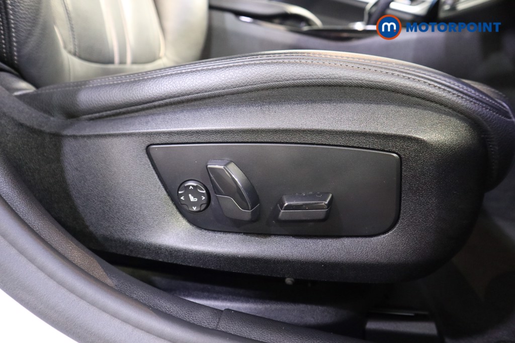 BMW 5 Series SE Automatic Petrol Plug-In Hybrid Saloon - Stock Number (1571504) - 13th supplementary image