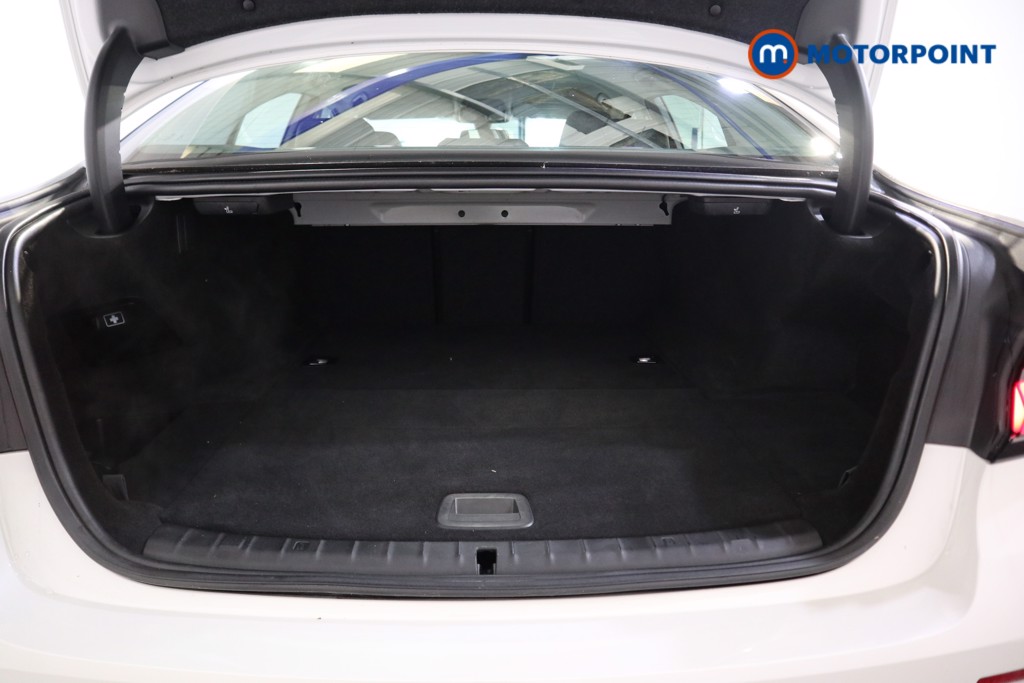 BMW 5 Series SE Automatic Petrol Plug-In Hybrid Saloon - Stock Number (1571504) - 16th supplementary image