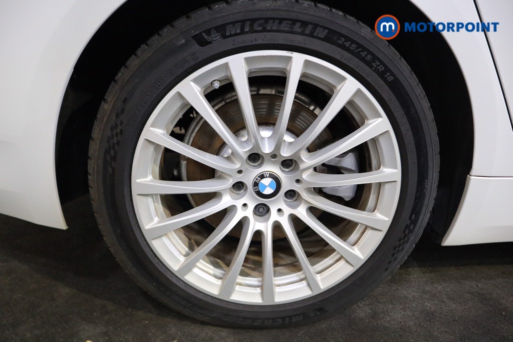 BMW 5 Series SE Automatic Petrol Plug-In Hybrid Saloon - Stock Number (1571504) - 17th supplementary image