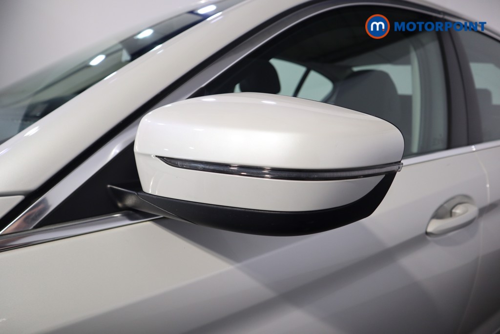 BMW 5 Series SE Automatic Petrol Plug-In Hybrid Saloon - Stock Number (1571504) - 26th supplementary image