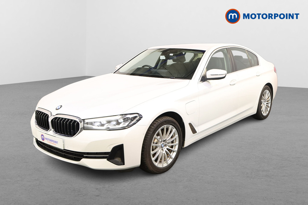 BMW 5 Series SE Automatic Petrol Plug-In Hybrid Saloon - Stock Number (1571504) - Passenger side front corner