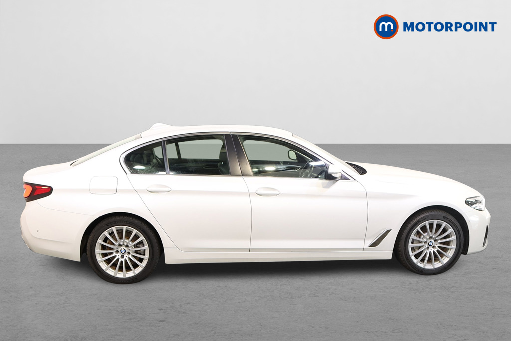 BMW 5 Series SE Automatic Petrol Plug-In Hybrid Saloon - Stock Number (1571504) - Drivers side