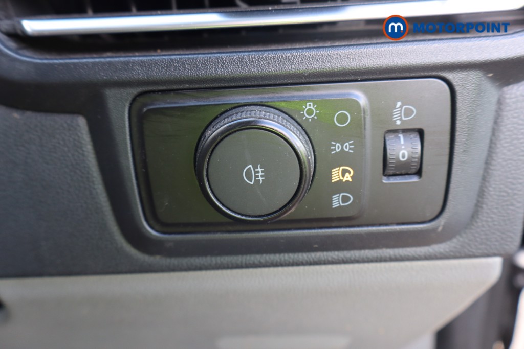 Ford Transit Custom Limited Manual Diesel Panel Van - Stock Number (1571852) - 15th supplementary image