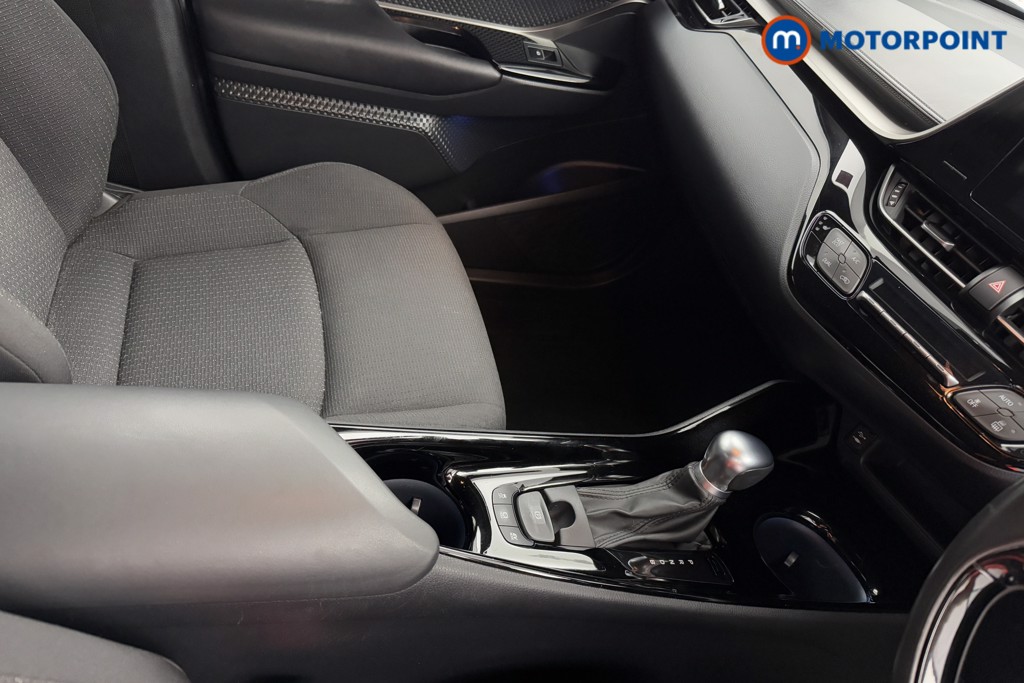 Toyota C-Hr Dynamic Automatic Petrol-Electric Hybrid SUV - Stock Number (1572719) - 18th supplementary image