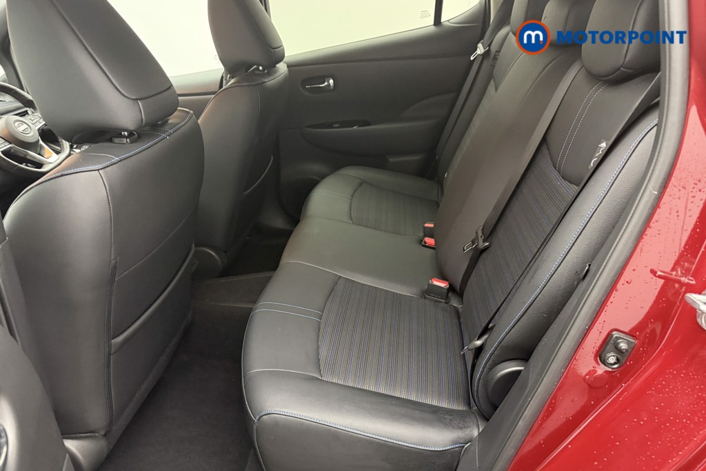 Nissan Leaf N-Connecta Automatic Electric Hatchback - Stock Number (1572941) - 2nd supplementary image