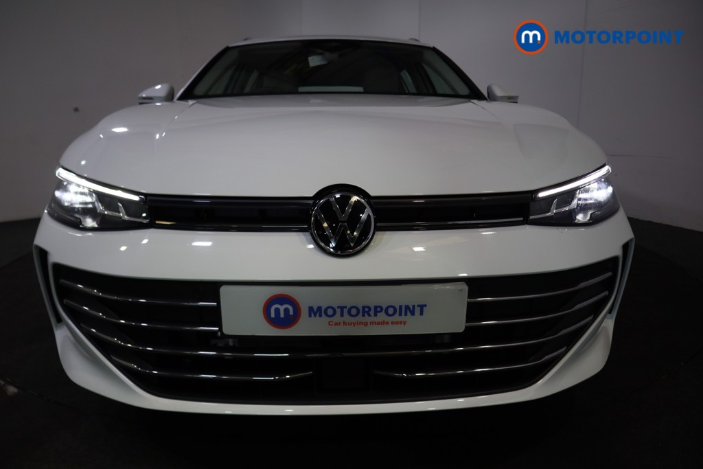 Volkswagen Passat Life Automatic Petrol Plug-In Hybrid Estate - Stock Number (1573336) - 27th supplementary image