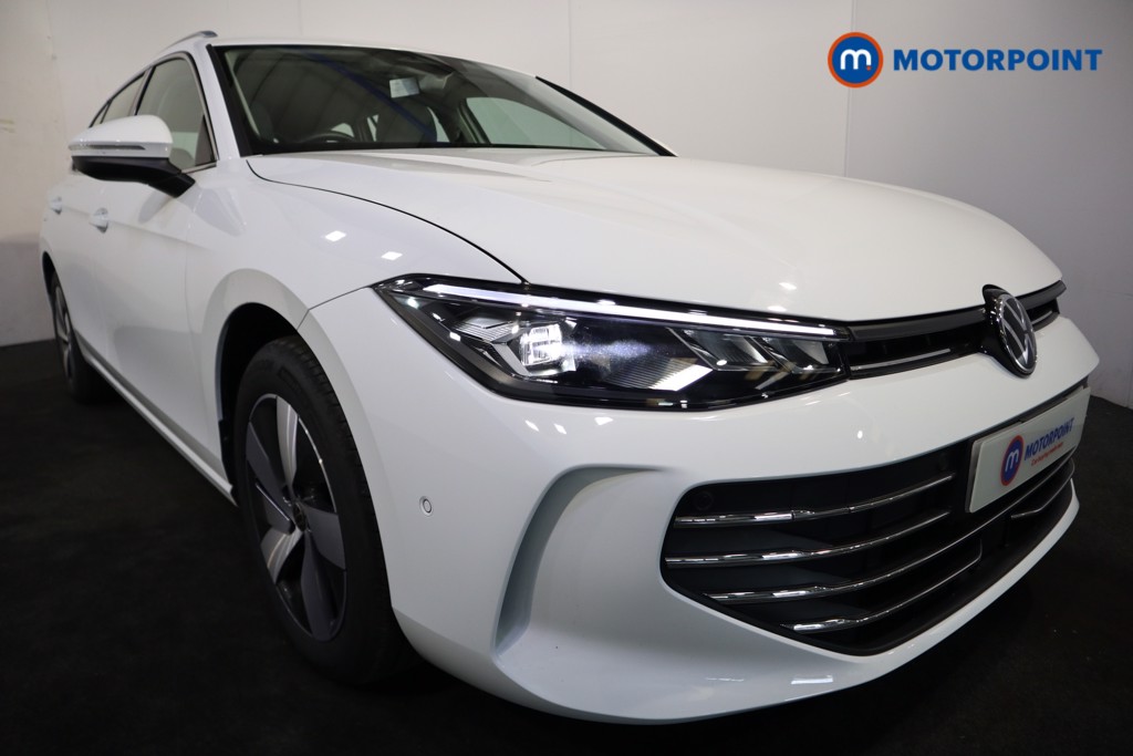 Volkswagen Passat Life Automatic Petrol Plug-In Hybrid Estate - Stock Number (1573336) - 28th supplementary image