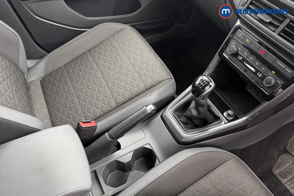 Volkswagen T-Cross SEL Manual Petrol SUV - Stock Number (1573715) - 14th supplementary image