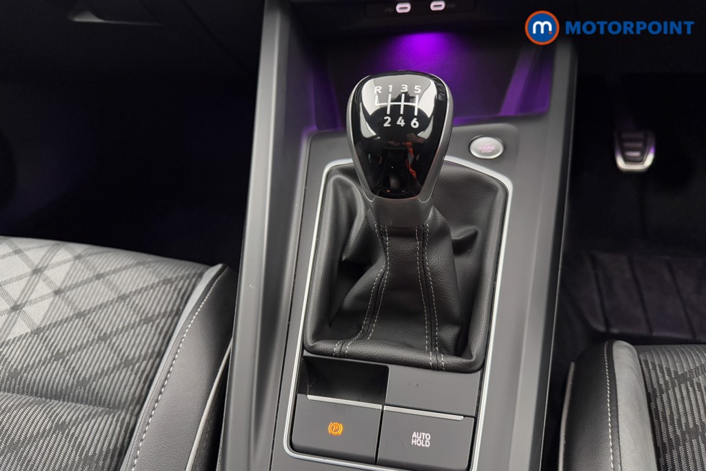 Volkswagen Golf R-Line Manual Petrol Hatchback - Stock Number (1573783) - 18th supplementary image
