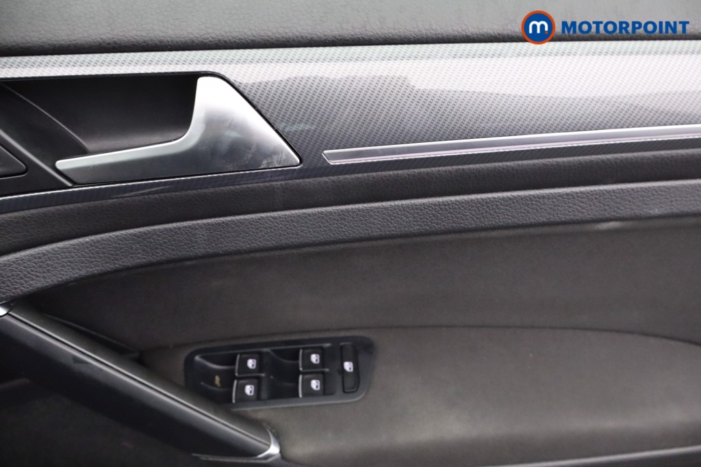 Volkswagen Golf R-Line Automatic Petrol Hatchback - Stock Number (1573918) - 12th supplementary image