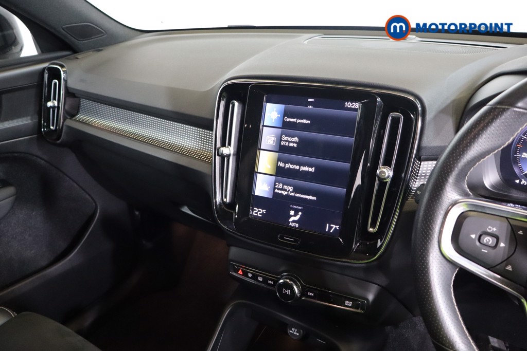 Volvo Xc40 R Design Manual Petrol SUV - Stock Number (1574273) - 3rd supplementary image