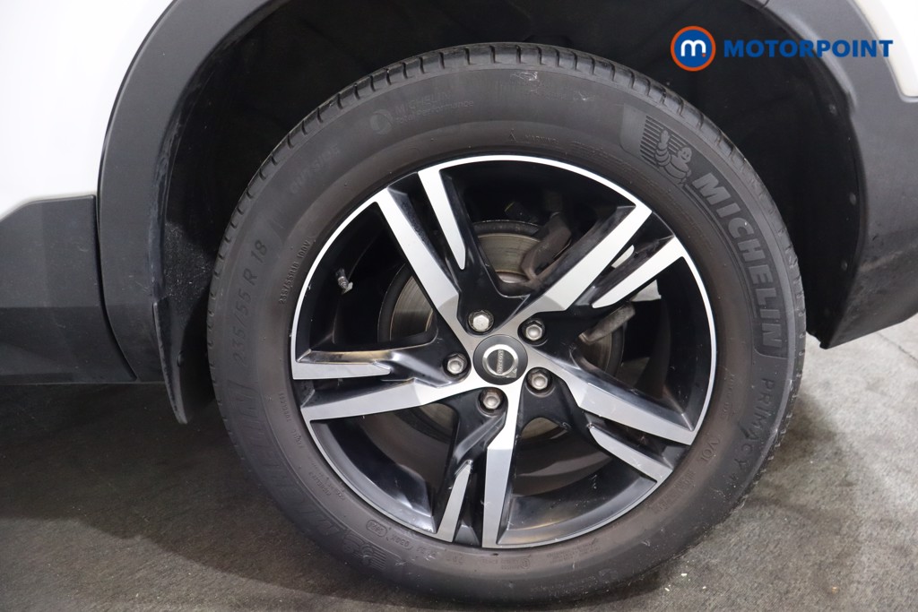 Volvo Xc40 R Design Manual Petrol SUV - Stock Number (1574273) - 29th supplementary image