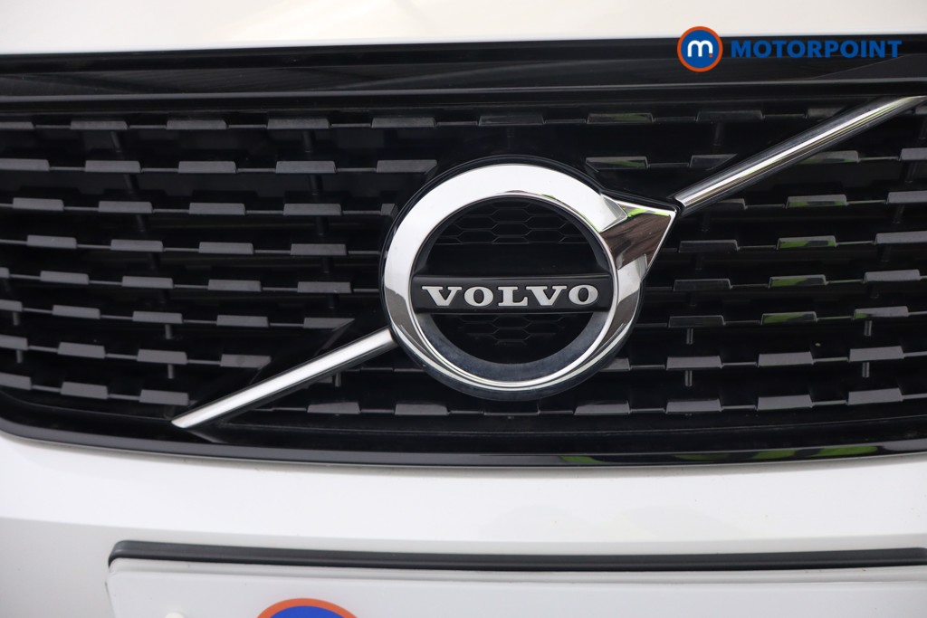 Volvo Xc40 R Design Manual Petrol SUV - Stock Number (1574273) - 34th supplementary image