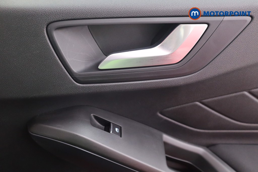 Ford Focus Trend Manual Petrol Hatchback - Stock Number (1574490) - 16th supplementary image