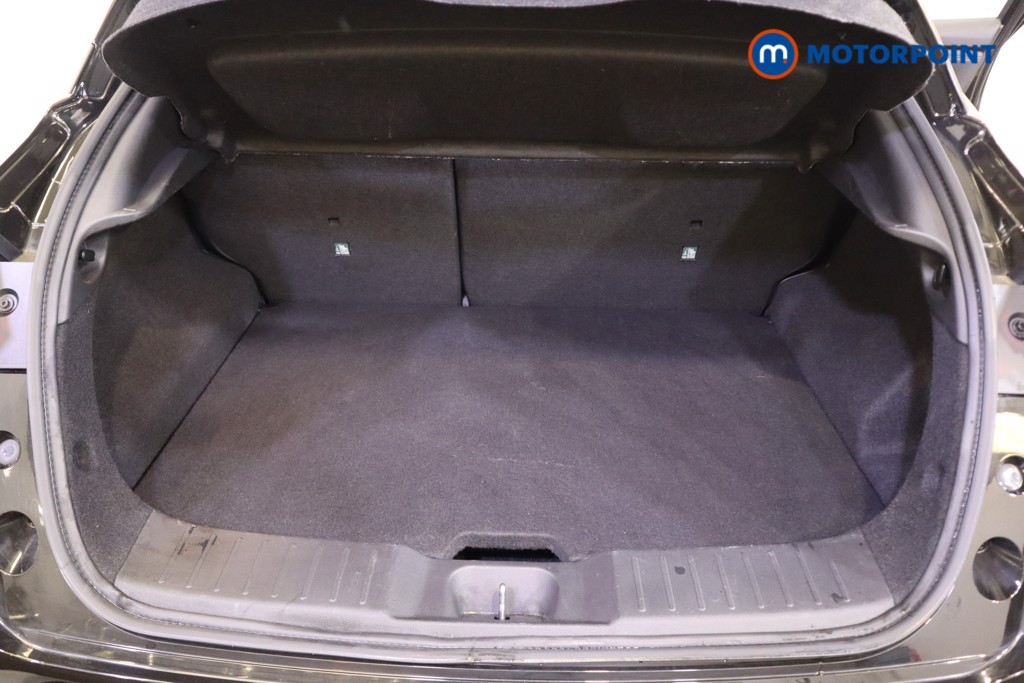 Nissan Juke N-Connecta Automatic Petrol-Electric Hybrid SUV - Stock Number (1574762) - 8th supplementary image