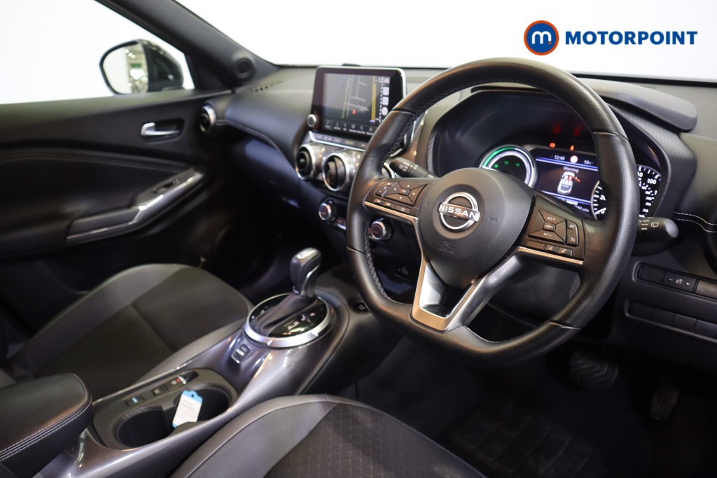 Nissan Juke N-Connecta Automatic Petrol-Electric Hybrid SUV - Stock Number (1574762) - 1st supplementary image